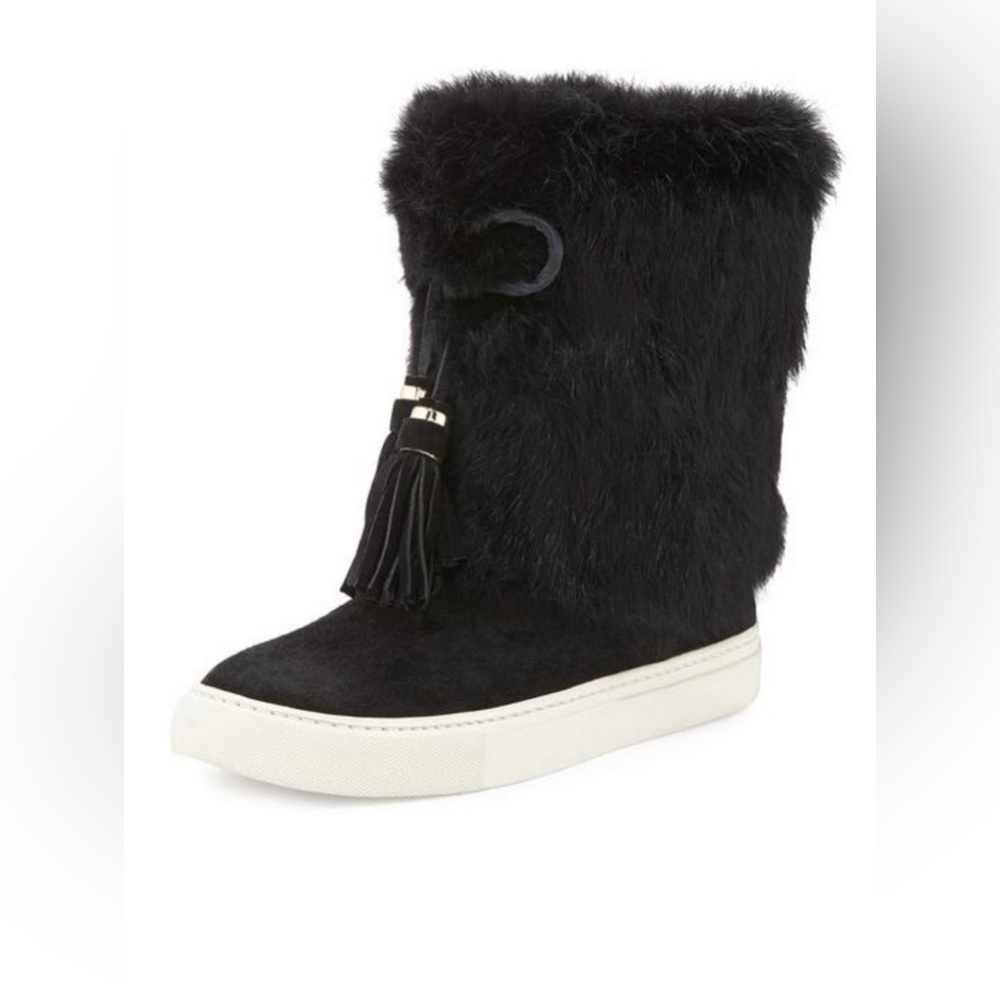 Tory Burch Anjelica boot rabbit fur/split sued